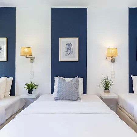 Luxury Living By The Sea Marvel Apartament