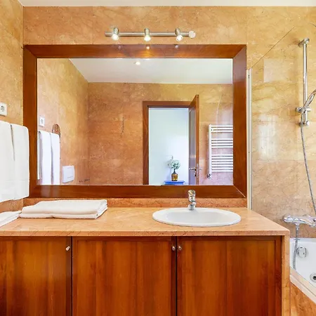 Luxury Living By The Sea Marvel