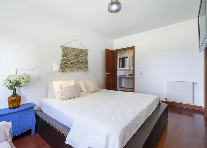 Luxury Living By The Sea Marvel