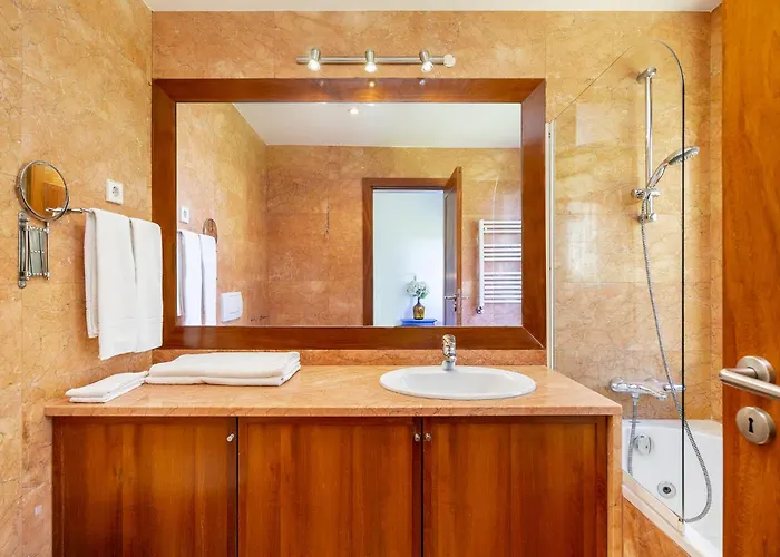 Luxury Living By The Sea Marvel