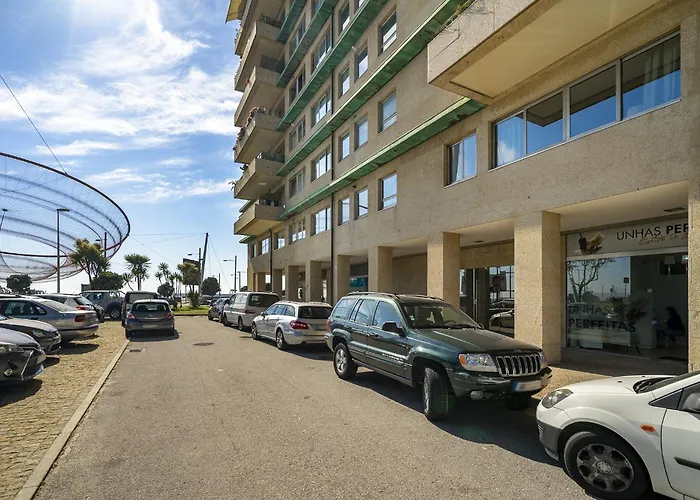 Luxury Living By The Sea Marvel